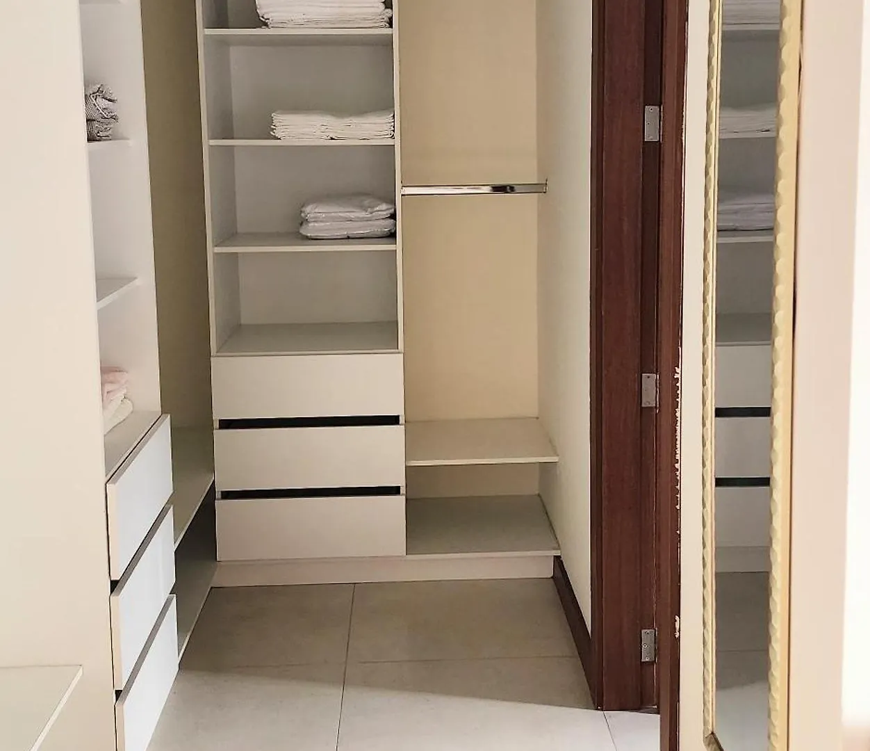 Altamira Apart Suites Quito Aparthotel