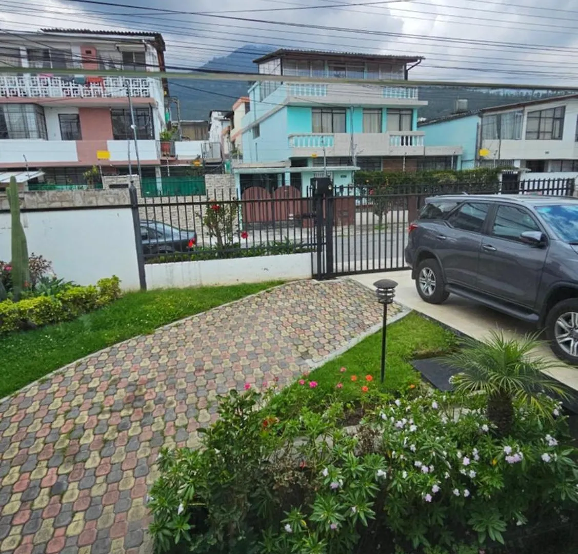 Altamira Apart Suites Quito